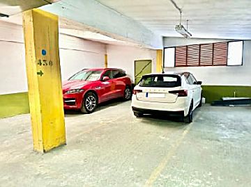 Imagen 1 Venta de garaje en Txagorritxu-Gazalbide (Vitoria-Gasteiz)
