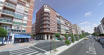  Venta de piso en Campo de la Juventud-Santiago-Hospital-Cardenal Cisneros (Palencia)