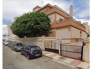 021817 Venta de garaje en Centro (Roquetas de Mar)