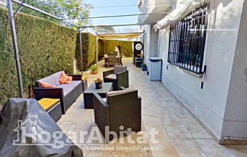 Foto Venta de casa con terraza en Picanya, Centro