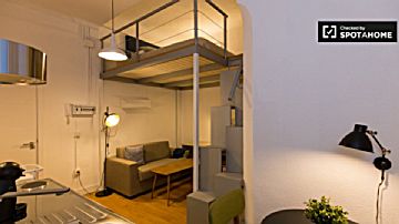 imagen Alquiler de estudios/loft con terraza en San Matías - Realejo (Granada)