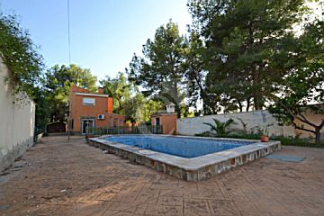 Imagen 1 Venta de casa con piscina en L'Eliana 