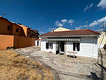  Venta de casas/chalet con terraza en La Cabrera 