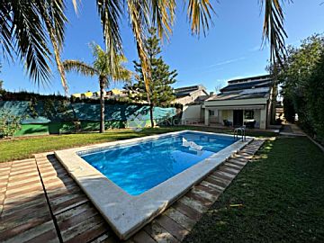 Imagen 1 Alquiler de casa con piscina en Riba-Roja de Túria
