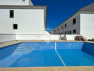 Imagen 1 Venta de casa con piscina en Capdepera