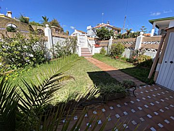 Foto Venta de casa con terraza en Zona de los Príncipes (Palos de la Frontera), Av. los conquistadores