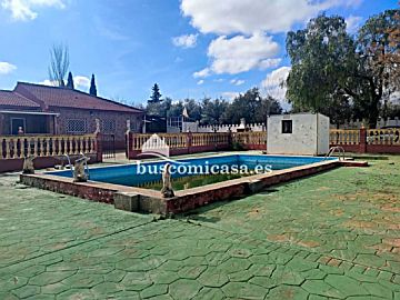 Imagen 1 Venta de casa con piscina en Puente Tablas - Puente Nuevo - Cerro Molina (Jaén)