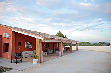 Foto Venta de casa con piscina y terraza en L'Olleria , Camí la Garrofera
