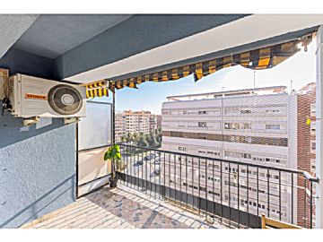NC6632 Venta de piso con terraza en Els Orriols (Valencia)