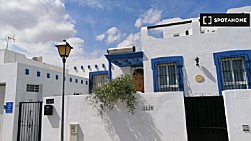 imagen Alquiler de piso con terraza en Retamar, Cabo de Gata (Almería)