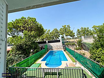  Venta de casas/chalet con piscina y terraza en Cabanillas de la Sierra
