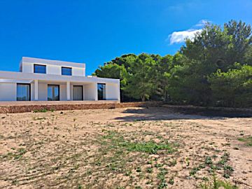 20230929_114324.jpg Venta de casa con piscina y terraza en Formentera, El Pilar de la Mola