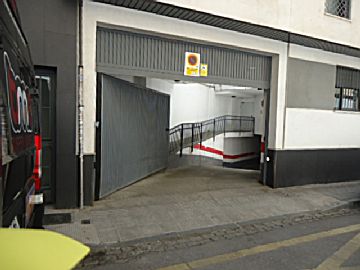 DSC00173.JPG Venta de garaje en Genil - Zona Estadio Nuevo de los Cármenes (Granada)
