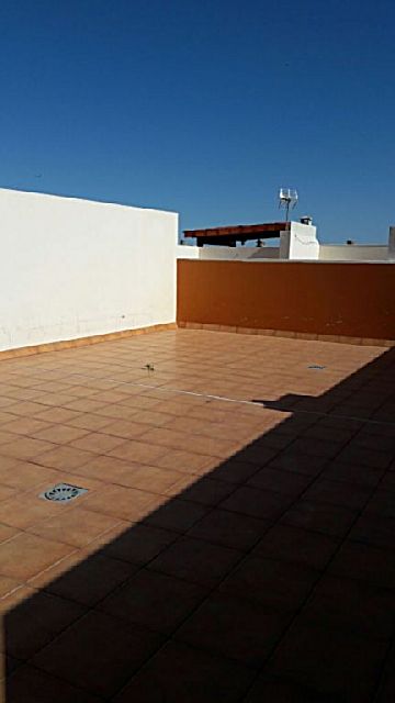 Foto Venta de ático con terraza en San Isidro de Abona (Granadilla de Abona), San Isidro