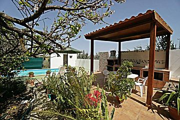 Foto Venta de casa con piscina y terraza en Moya, Moya Casco