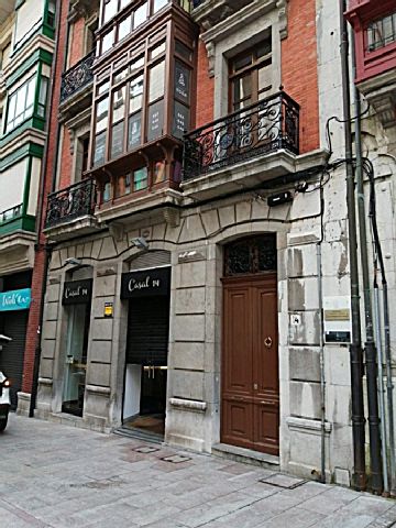 Foto Alquiler de local en Centro (Oviedo), Centro