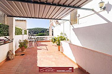 Foto Venta de casa con piscina y terraza en Serra, Serra