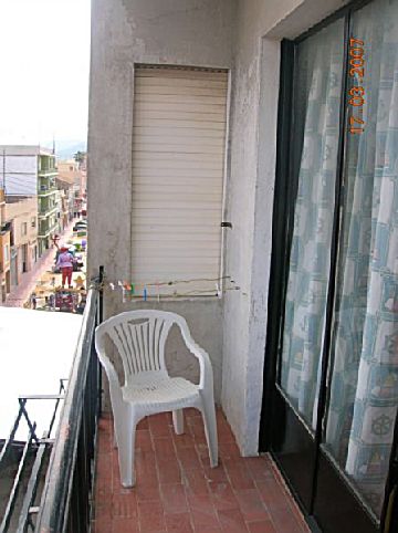 DSCN2358.JPG Venta de piso con terraza en Corbera