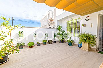  Venta de casas/chalet con terraza en La Siesta, El Salado, Torreta, El Chaparral (Torrevieja)
