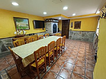 Imagen 1 de Villatoro, Villafría, Castañares, La Ventilla