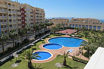 Foto Venta de piso con piscina y terraza en La Manga del Mar Menor San Javier, - PUERTO TOMAS MAESTRE -