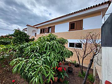 2C5138 Venta de casas/chalet con terraza en Barranco Hondo (Candelaria)