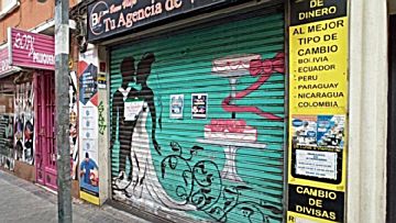  Venta de locales en Moscardó (Madrid)