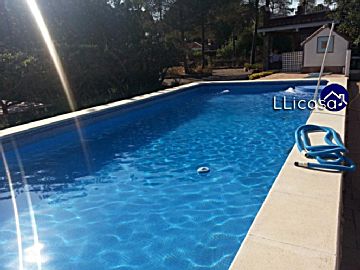 Foto Alquiler de casa con piscina y terraza en Olocau, Urbanización Pedralvilla
