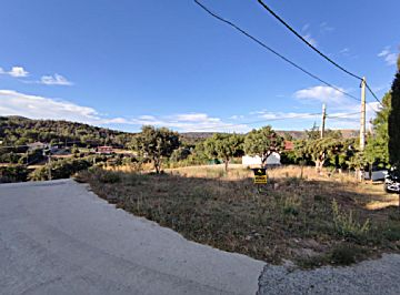 Imagen 1 Venta de terreno en Santa Cruz de Pinares