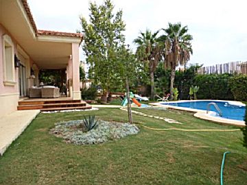  Venta de casas/chalet con piscina y terraza en Aguadulce (Roquetas de Mar)