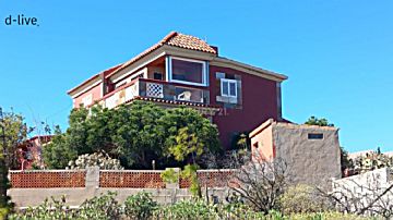 Foto Venta de casa con piscina y terraza en Ingenio, Catela