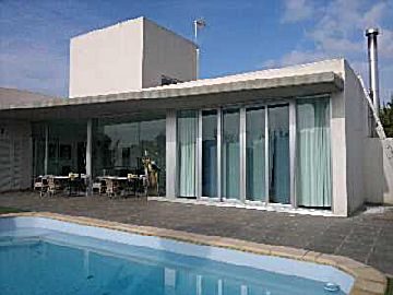FACHADA DISEÑO Venta de casa con piscina y terraza en Gines, GINES