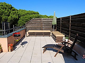 09-apt2-solarium i barbacoa.JPEG Alquiler de piso/apartamento con piscina y terraza en Fenals-Santa Clotilde (Lloret de Mar), Santa Clotilde 
