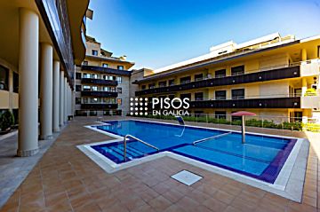 4773 Alquiler de piso con piscina y terraza en Padriñán (Sanxenxo)
